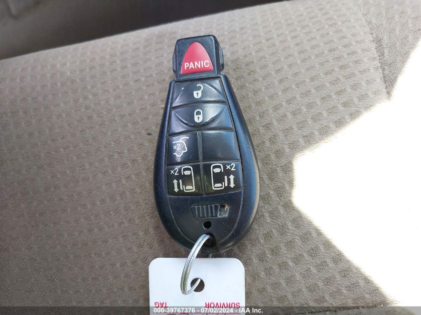 2014 Chrysler Town & Country Touring VIN: 2C4RC1BGXER188490 Lot: 39767376