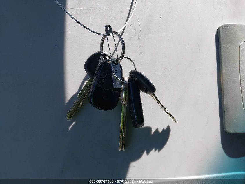 2002 Hyundai Santa Fe Gls/Lx VIN: KM8SC73D32U160114 Lot: 39767380