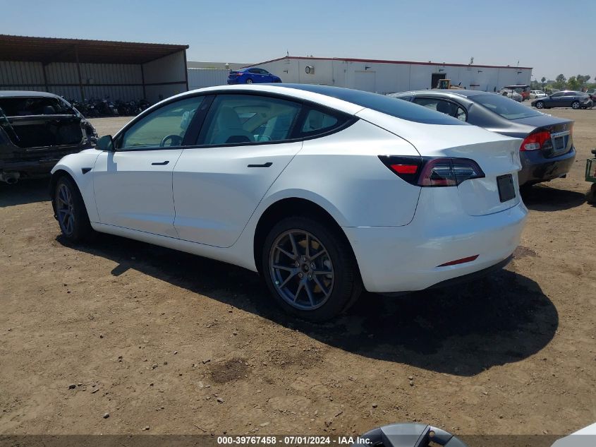 2022 Tesla Model 3 Long Range Dual Motor All-Wheel Drive VIN: 5YJ3E1EB6NF235655 Lot: 39767458