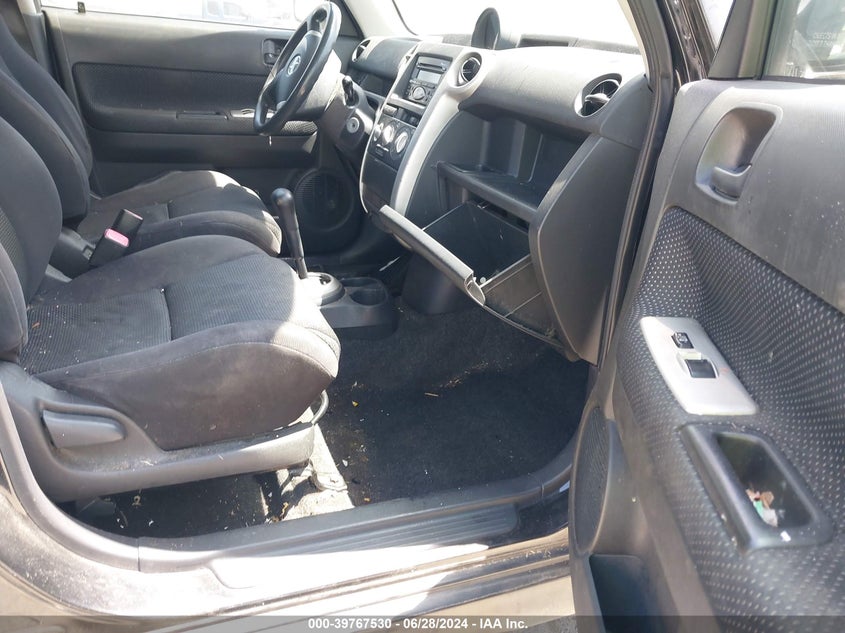 2005 Scion Xb VIN: JTLKT324754003659 Lot: 39767530