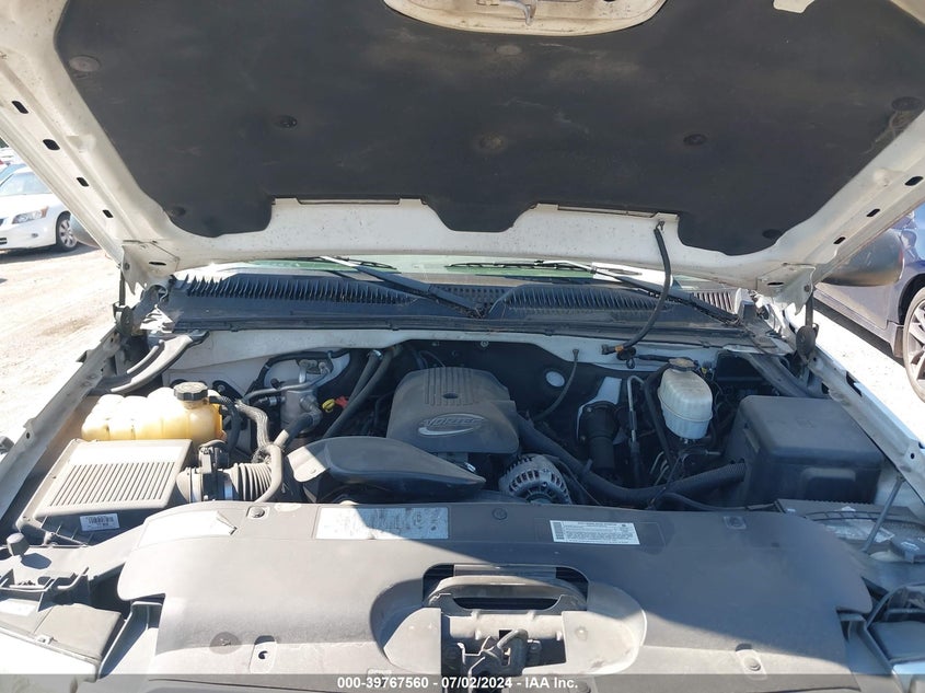 2005 Chevrolet Silverado K2500 Heavy Duty VIN: 1GCHK29U45E135121 Lot: 39767560