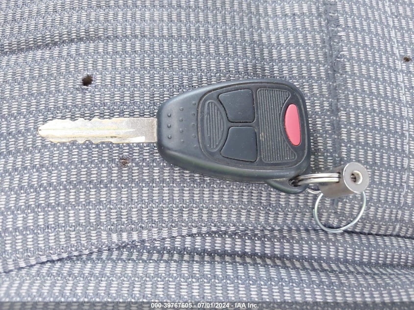 2008 Dodge Ram 1500 St/Sxt VIN: 1D7HA18N98S520970 Lot: 39767605