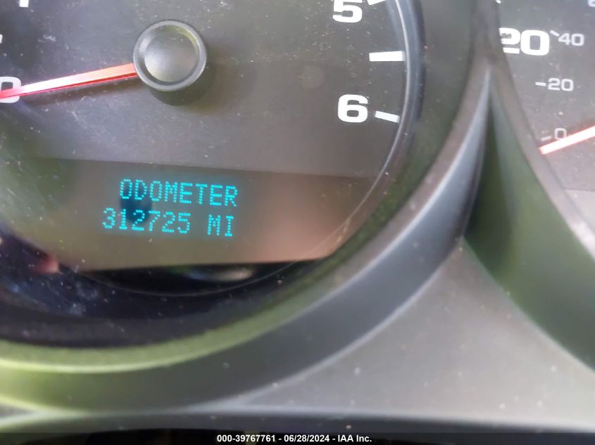 2011 GMC Sierra 1500 Work Truck VIN: 1GTR2TEA8BZ438915 Lot: 39767761