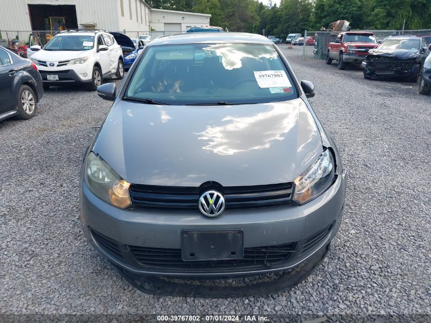 2011 Volkswagen Golf 2.5L 2-Door VIN: WVWBB7AJ2BW082784 Lot: 39767802