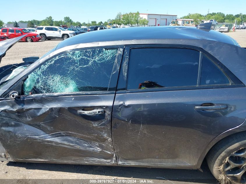 2018 Chrysler 300 300S Awd VIN: 2C3CCAGG3JH117957 Lot: 39767927