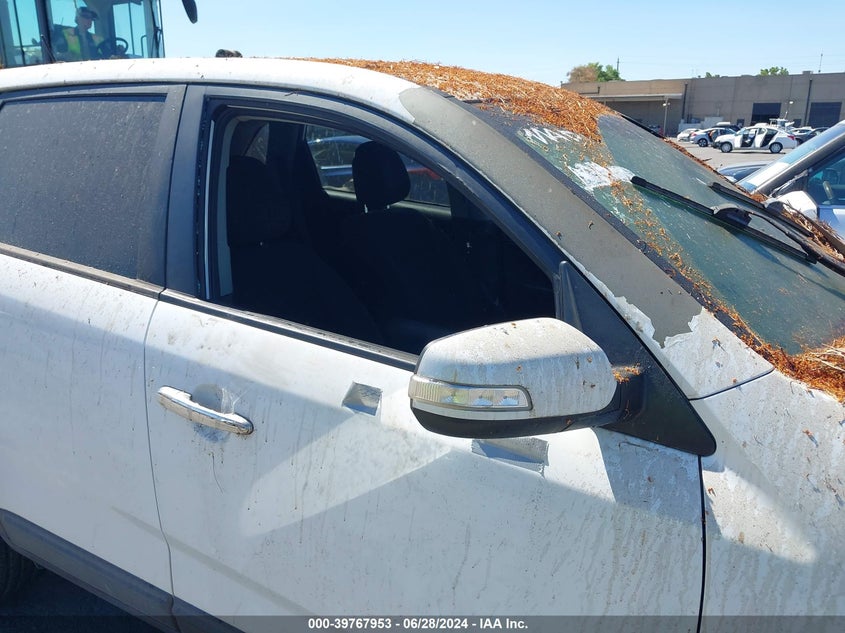 2014 Kia Sorento Lx VIN: 5XYKT3A68EG479807 Lot: 39767953