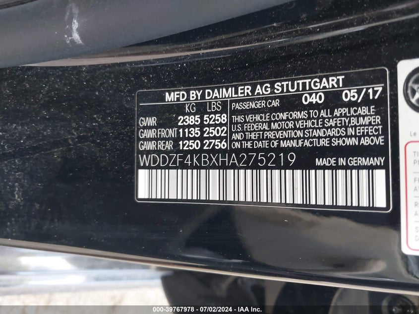 2017 Mercedes-Benz E 300 4Matic VIN: WDDZF4KBXHA275219 Lot: 39767978