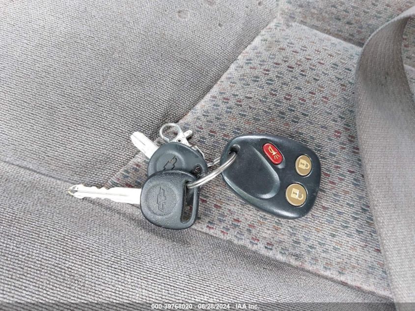 2003 Chevrolet Tahoe Ls VIN: 1GNEK13Z93J105688 Lot: 39768020