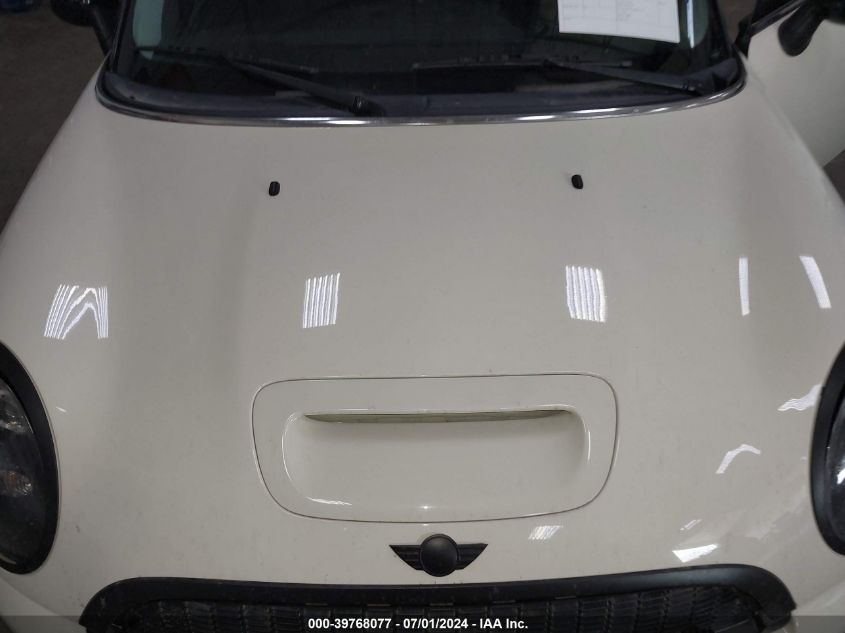 2010 Mini Cooper S VIN: WMWMF7C50ATX42797 Lot: 39768077