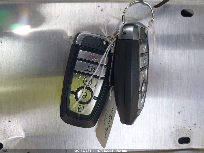 2019 Ford Expedition Platinum VIN: 1FMJU1LT2KEA45138 Lot: 39768111