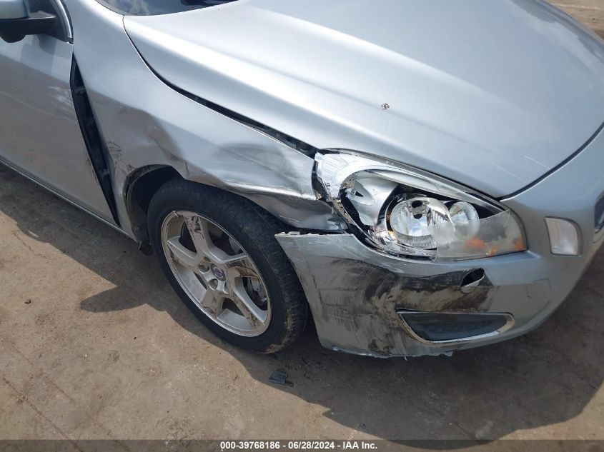 2013 Volvo S60 T5/T5 Platinum/T5 Premier/T5 Premier Plus VIN: YV1612FH2D2222656 Lot: 39768186