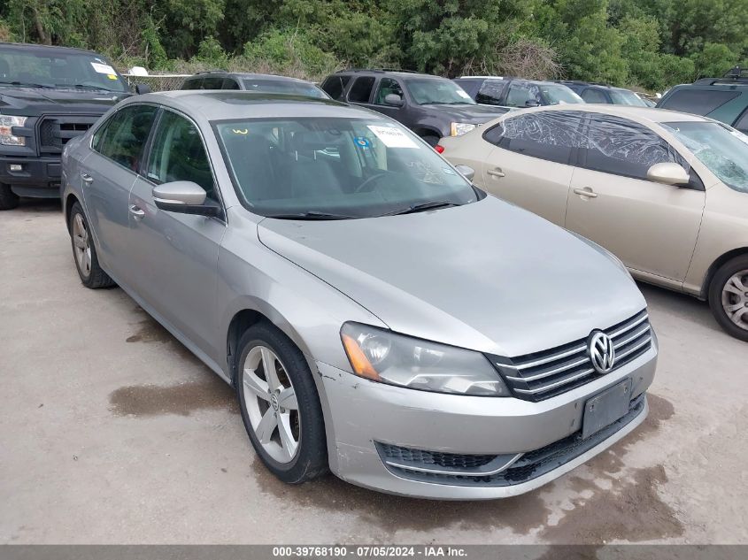 2013 Volkswagen Passat 2.5L Se VIN: 1VWBP7A38DC118014 Lot: 39768190