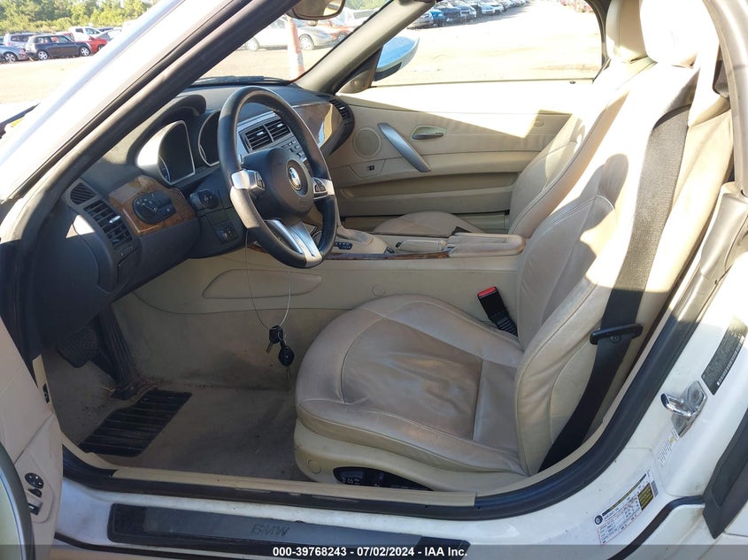 2008 BMW Z4 3.0I VIN: 4USBU33508LW75681 Lot: 39768243