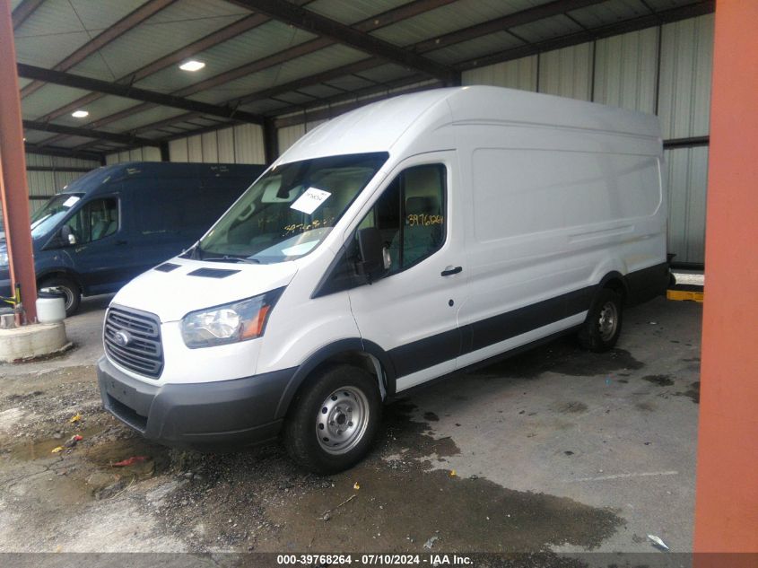 1FTKR3XM5JKB48319 2018 Ford Transit-250