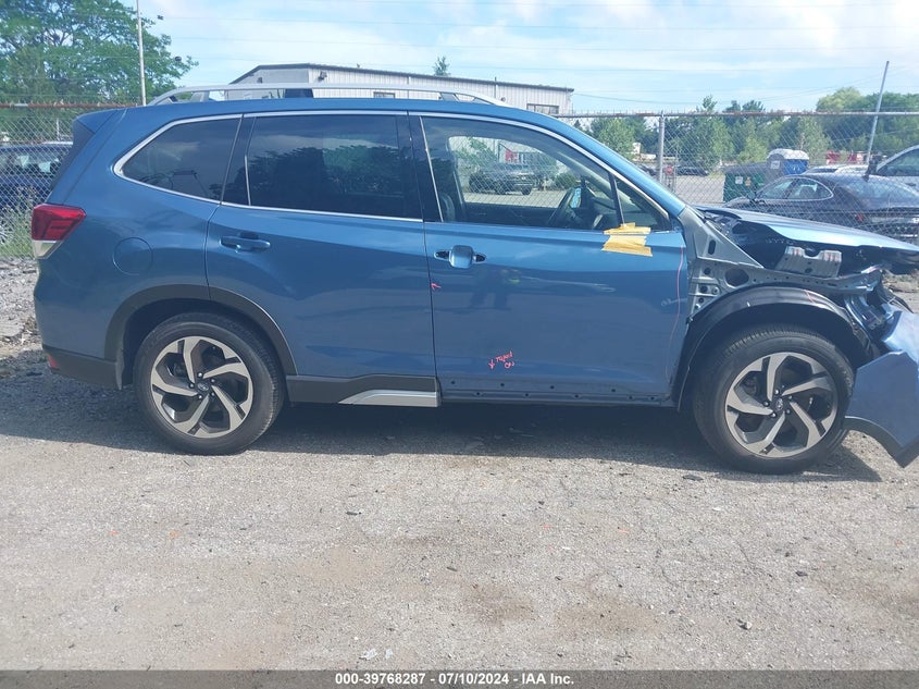 2023 Subaru Forester Touring VIN: JF2SKARC9PH403736 Lot: 39768287