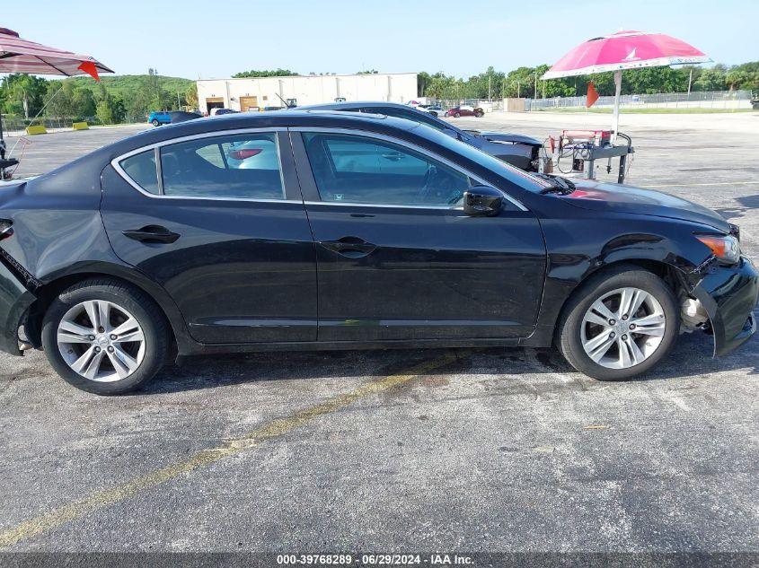 2013 Acura Ilx 2.0L VIN: 19VDE1F36DE004876 Lot: 39768289