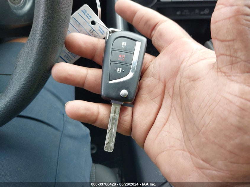 2023 TOYOTA RAV4 LE - 2T3F1RFV6PW348261