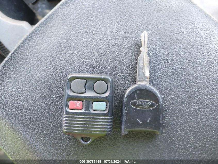 2007 Ford Mustang V6 Deluxe/V6 Premium VIN: 1ZVFT80N275214817 Lot: 39768448