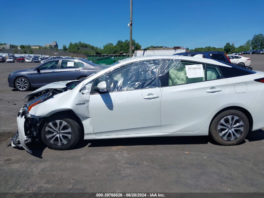 2022 Toyota Prius Xle Awd-E VIN: JTDL9MFU9N3033329 Lot: 39768526