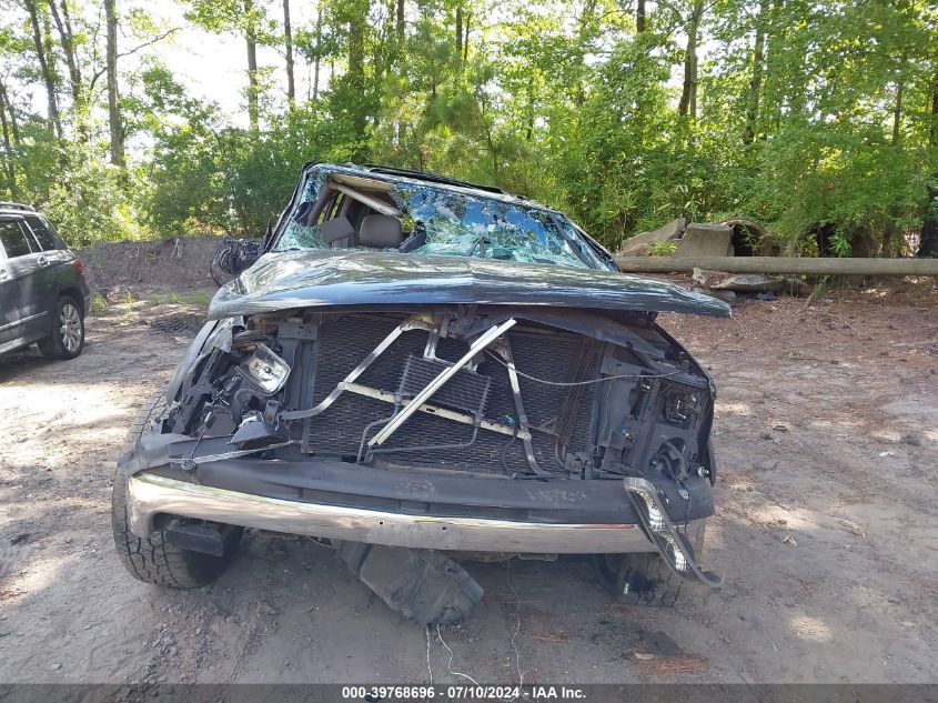 2005 Chevrolet Suburban 1500 Lt VIN: 1GNEC16Z55J123777 Lot: 39768696