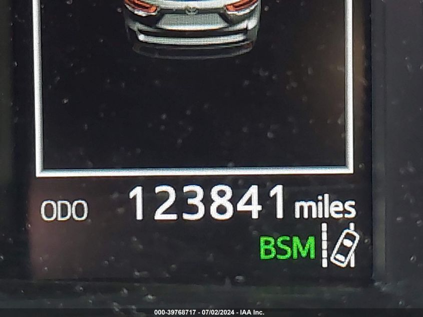 2018 Toyota Highlander Xle VIN: 5TDKZRFHXJS286759 Lot: 39768717