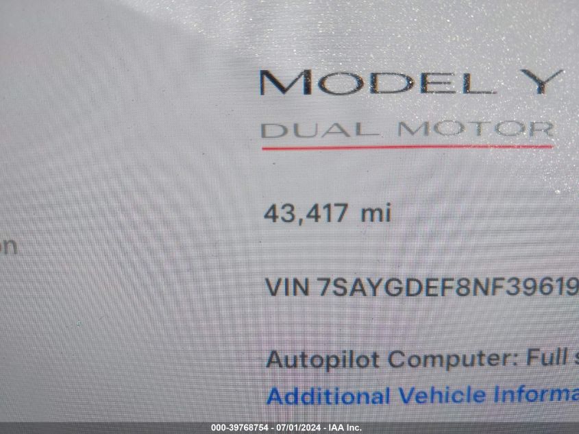 2022 Tesla Model Y Performance Dual Motor All-Wheel Drive VIN: 7SAYGDEF8NF396192 Lot: 39768754