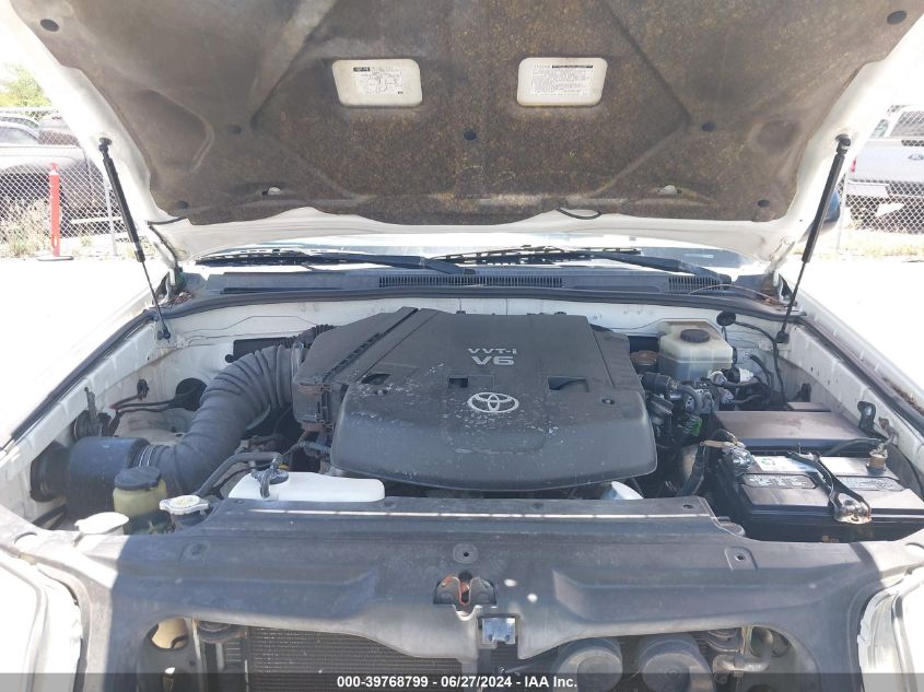 2004 Toyota 4Runner Sr5 Sport V6/Sr5 V6 VIN: JTEZU14R340038379 Lot: 39768799