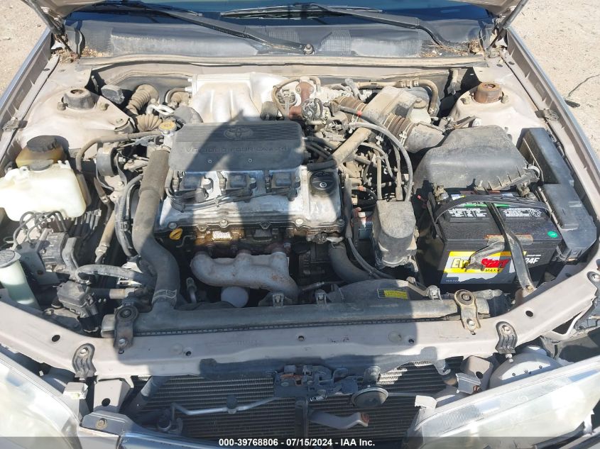 2000 Toyota Camry Le V6 VIN: 4T1BF22K7YU949451 Lot: 39768806