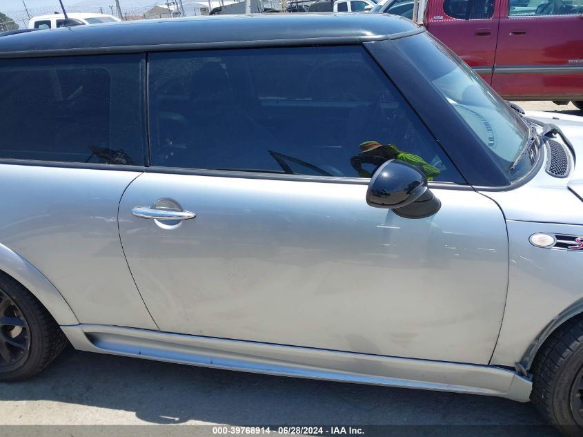 2005 Mini Cooper S VIN: WMWRE33555TG98094 Lot: 39768914