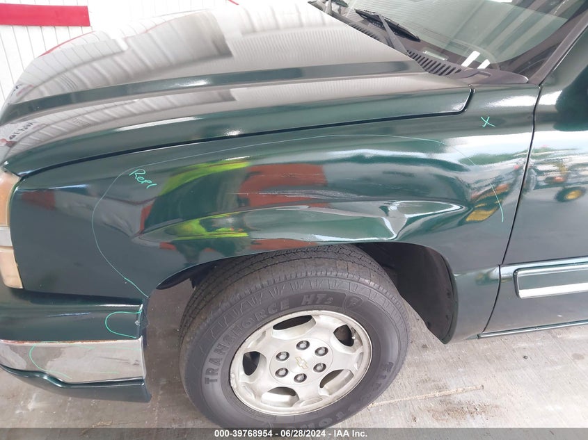 2004 Chevrolet Silverado 1500 Ls VIN: 2GCEC13T841402805 Lot: 39768954