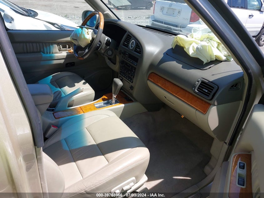 2001 Infiniti Qx4 Luxury VIN: JNRDR09Y11W225123 Lot: 39768956