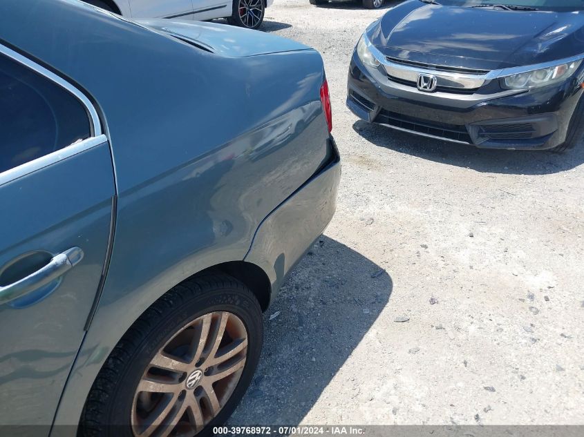 2006 Volkswagen Jetta 2.5 VIN: 3VWSF71K06M720370 Lot: 39768972