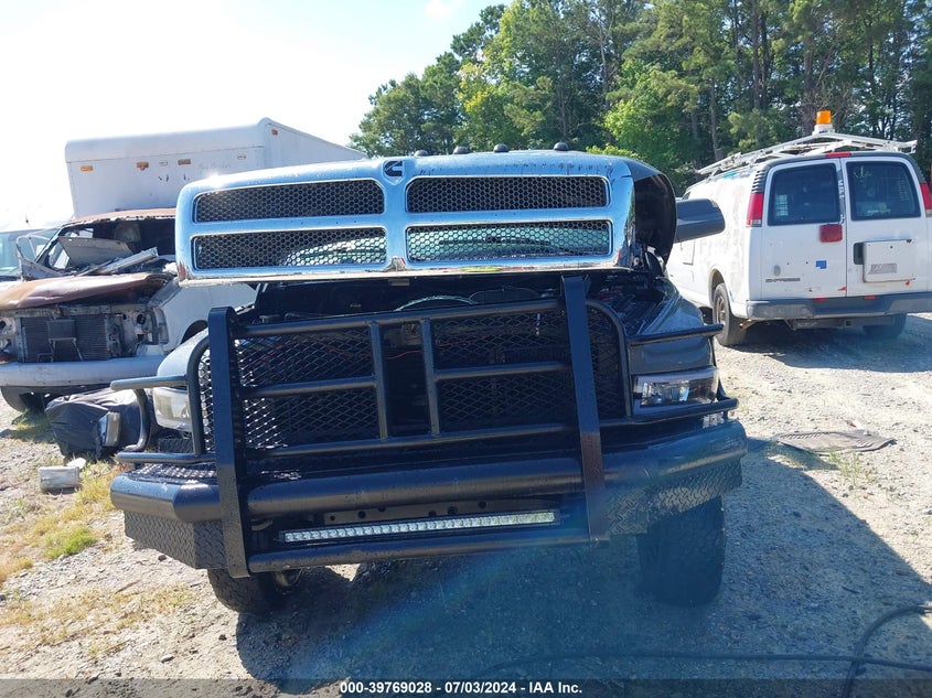 2001 Dodge Ram 3500 St VIN: 1B7MF33631J203381 Lot: 39769028