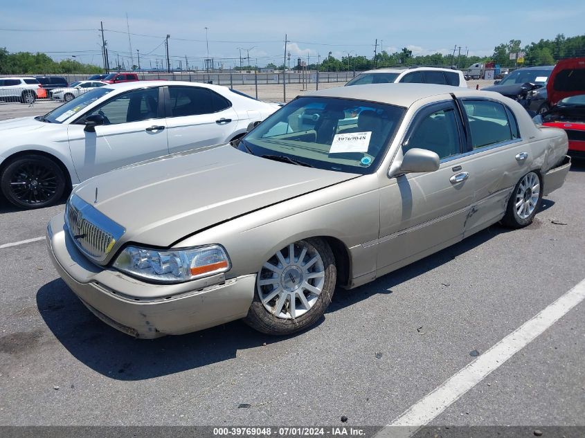 2006 Lincoln Town Car Signature VIN: 1LNHM81VX6Y613829 Lot: 39769048