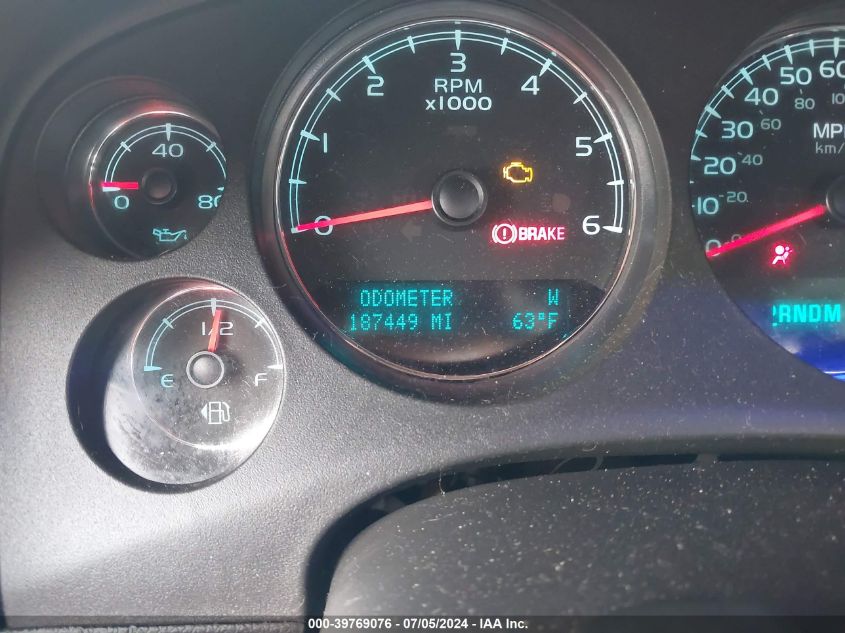 2010 Chevrolet Suburban 1500 Lt1 VIN: 1GNUKJE33AR165811 Lot: 39769076