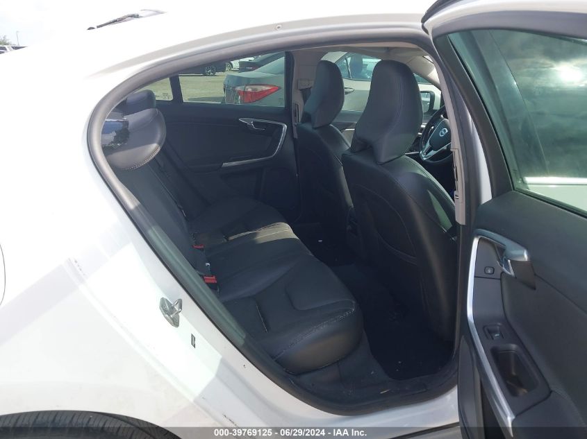 2016 Volvo S60 T5 Drive-E Premier VIN: YV126MFK5G2409725 Lot: 39769125