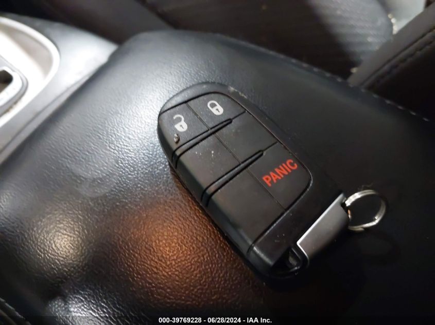 2018 Dodge Journey Se VIN: 3C4PDCAB3JT506771 Lot: 39769228