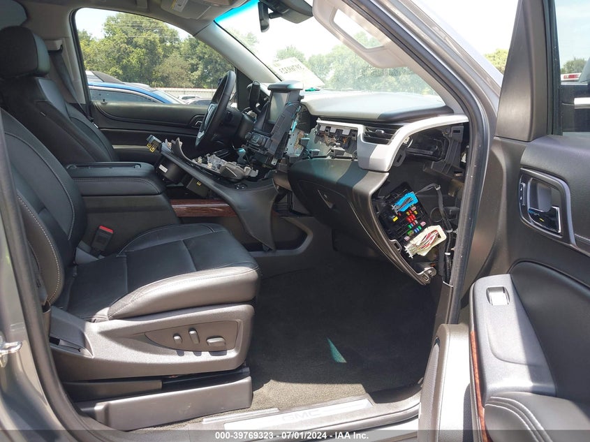 2018 GMC YUKON SLT - 1GKS1BKC5JR145920