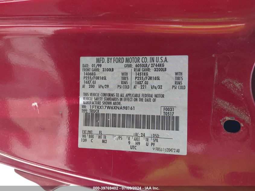 1999 Ford F-150 Lariat/Work Series/Xl/Xlt VIN: 1FTRX17W6XNA98161 Lot: 39769402