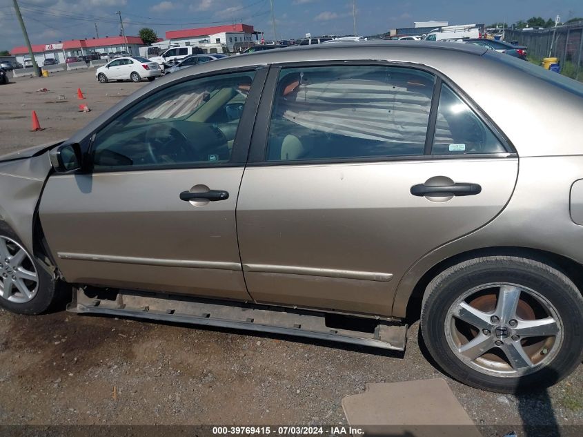 2005 Honda Accord Dx VIN: 1HGCM56115A083598 Lot: 39769415