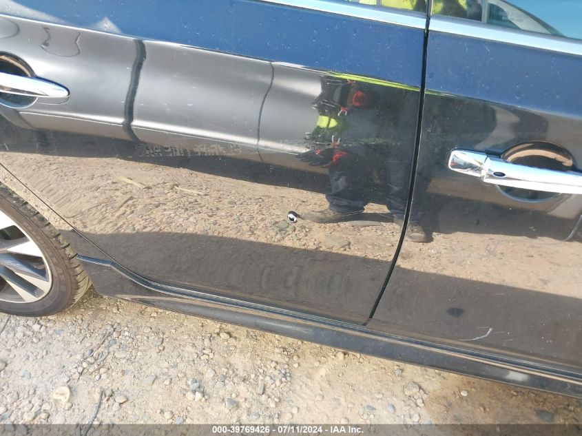 2017 Nissan Sentra Sr VIN: 3N1AB7AP1HY225051 Lot: 39769426