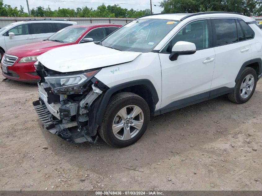 2T3W1RFV5KC031615 2019 TOYOTA RAV 4 - Image 2