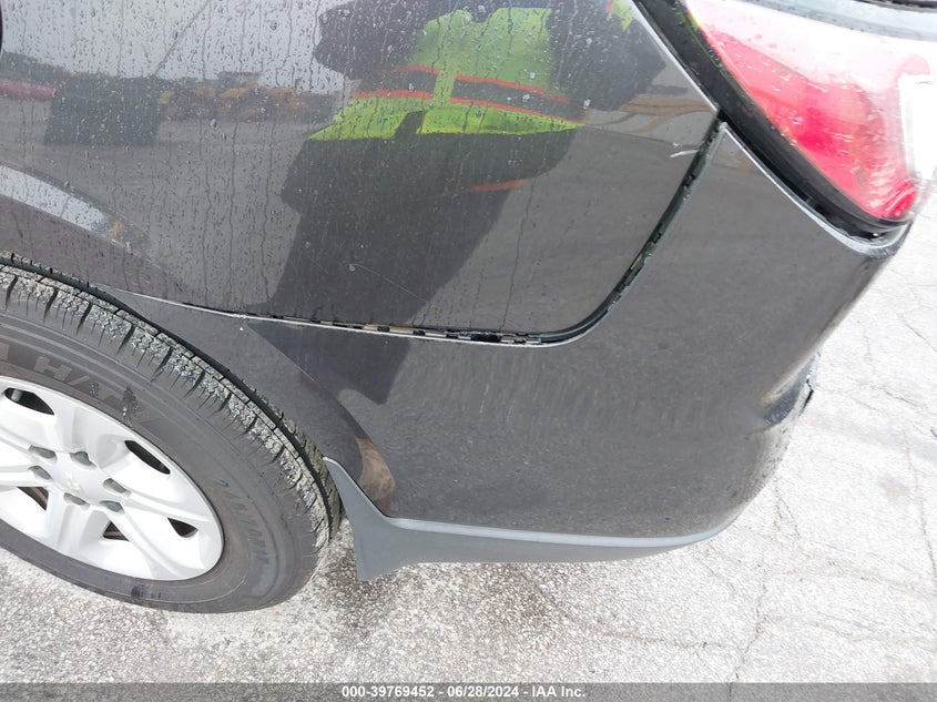 2017 Chevrolet Traverse Ls VIN: 1GNKRFED3HJ203331 Lot: 39769452