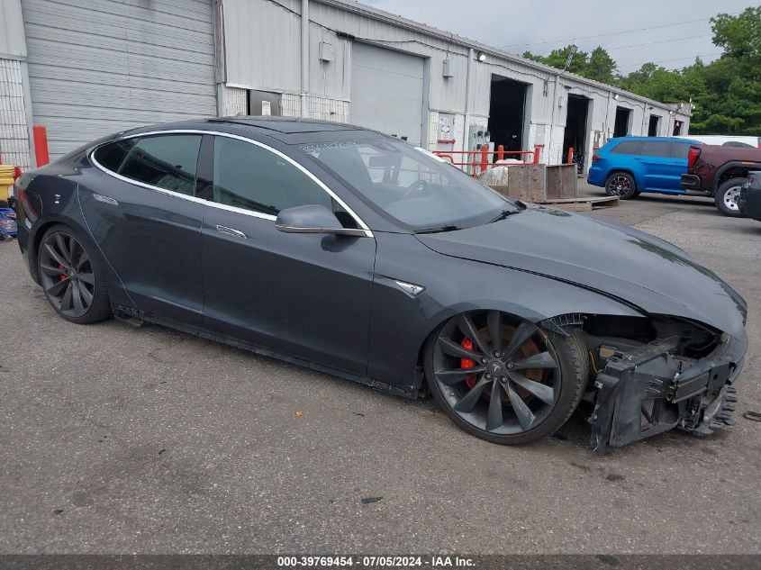 5YJSA1E42FF109397 2015 Tesla Model S 85D/P85D