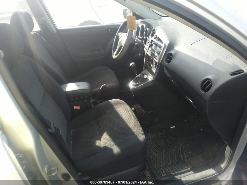 2005 Toyota Matrix VIN: 2T1KR32E95C359532 Lot: 39769487