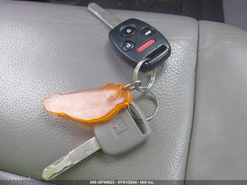 2011 Honda Pilot Ex-L VIN: 5FNYF4H7XBB066831 Lot: 39769523