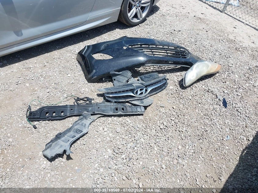 2013 Hyundai Elantra Gls/Limited VIN: KMHDH4AE3DU840974 Lot: 39769569