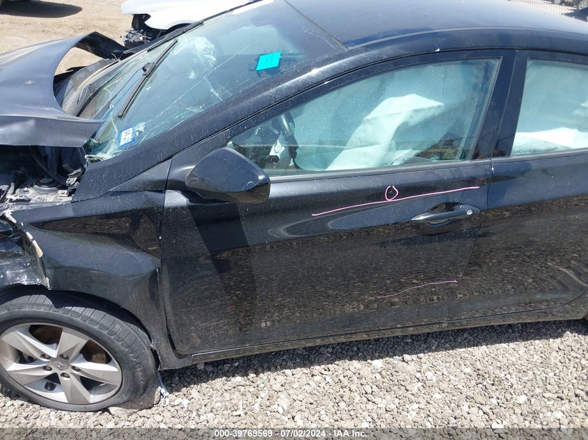 2013 Hyundai Elantra Gls/Limited VIN: KMHDH4AE3DU840974 Lot: 39769569