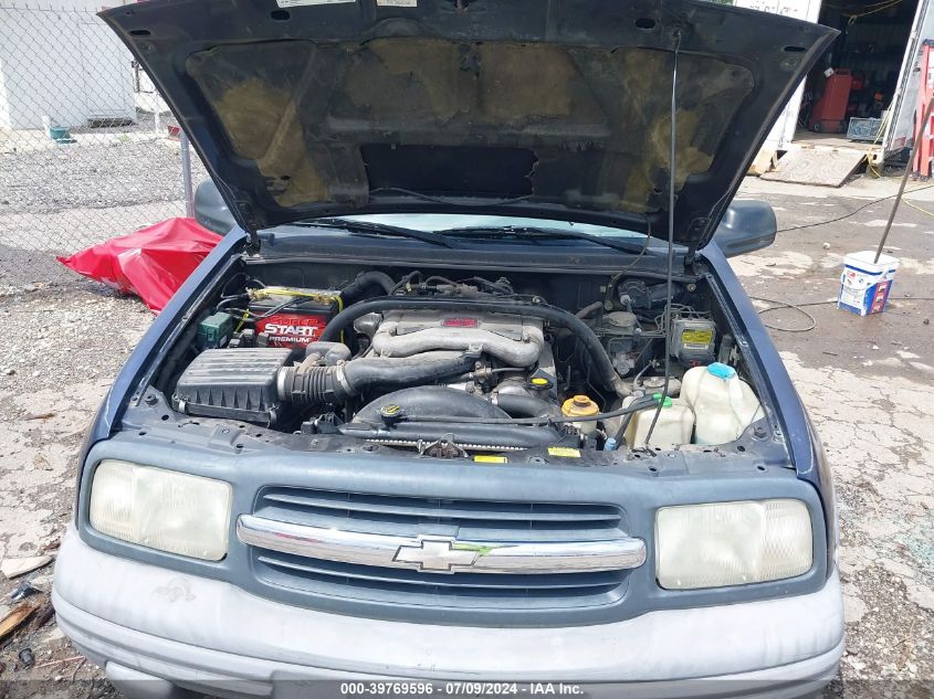 2001 Chevrolet Tracker Hard Top Zr2 VIN: 2CNBJ734616914528 Lot: 39769596