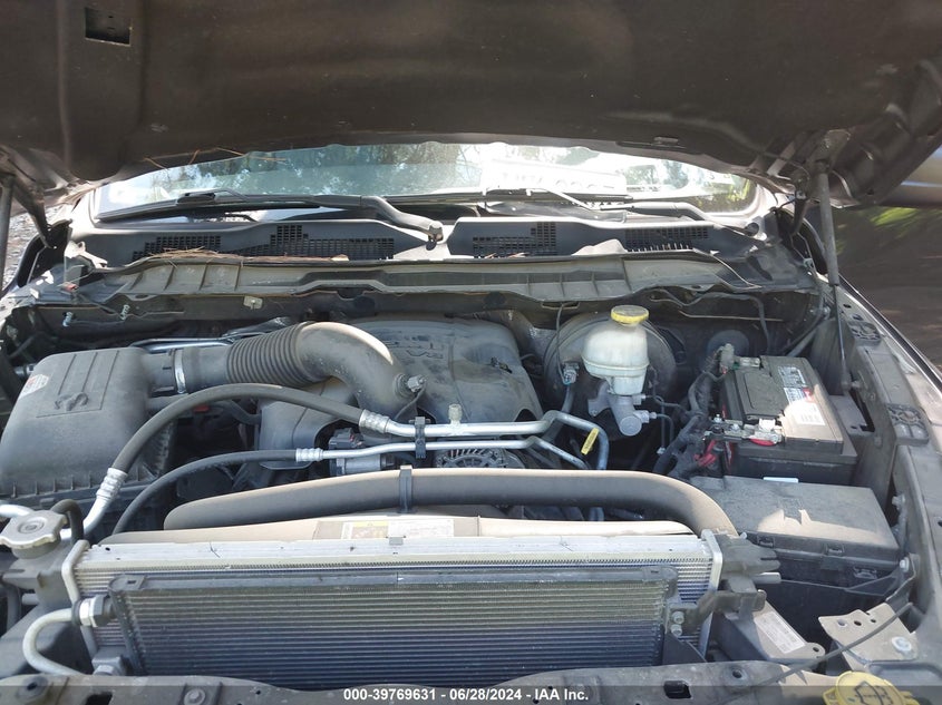 2017 Ram 1500 Express 4X4 5'7 Box VIN: 3C6RR7KT7HG595408 Lot: 39769631